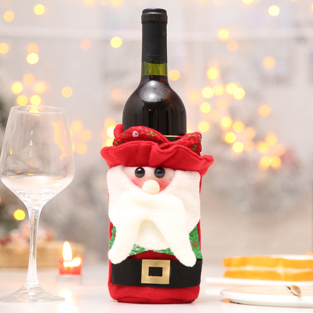 Christmas Decorative Items Cartoon Old Wine Bottle Cover Bags Of Bottles Arranged Hotel Restaurant Desktop